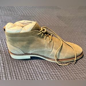 Dr Scholls mid-rise beige lace-up suede boot, NEW, 9.5